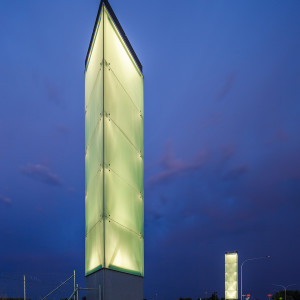 Kingston Harbour Bridge Markers